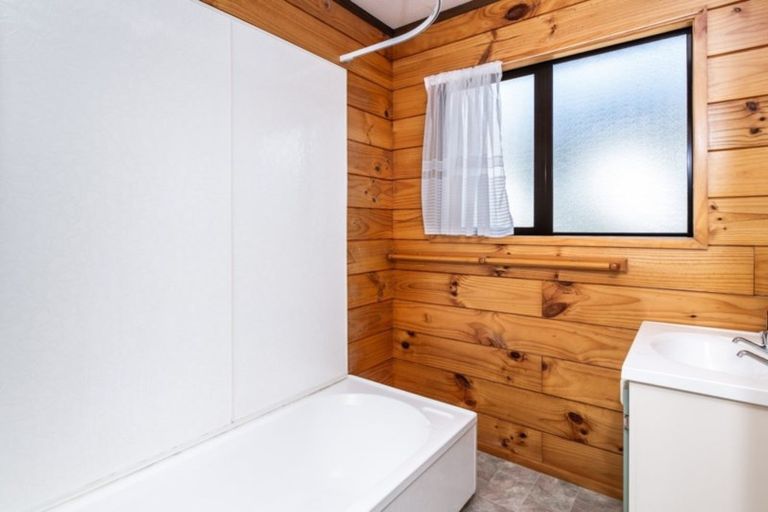 Photo of property in 31 Kutai Street, Turangi, 3334