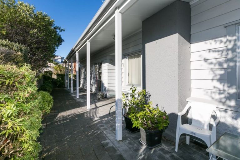 Photo of property in 25 Simla Terrace, Hospital Hill, Napier, 4110