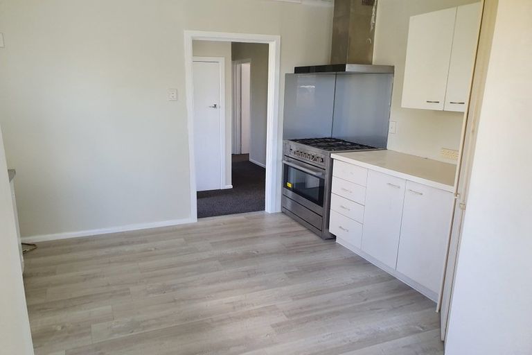 Photo of property in 71 Holmes Road, Manurewa, Auckland, 2102