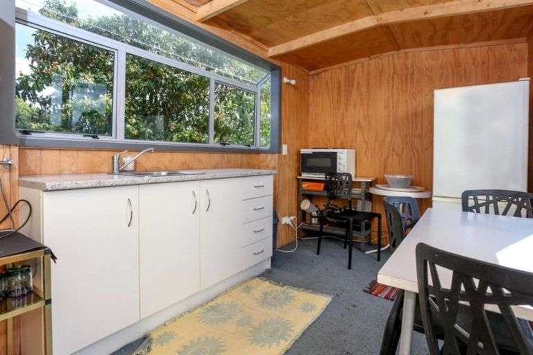 Photo of property in 41 Banks Street, Cooks Beach, Whitianga, 3591