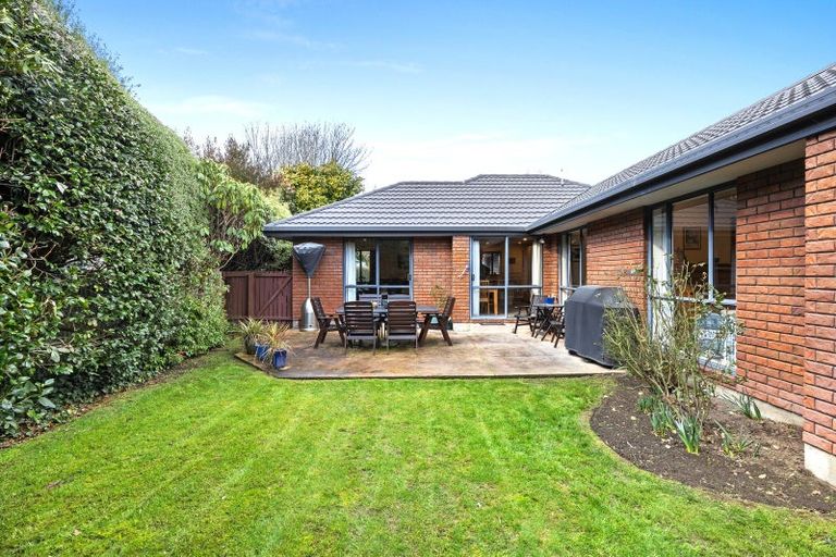 Photo of property in 65 Cutts Road, Russley, Christchurch, 8042