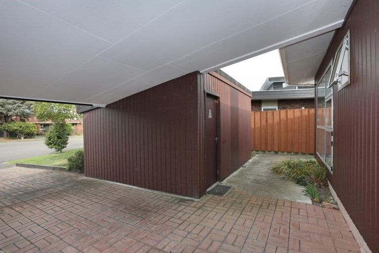 Photo of property in 10 Wallace Place, Hokowhitu, Palmerston North, 4410