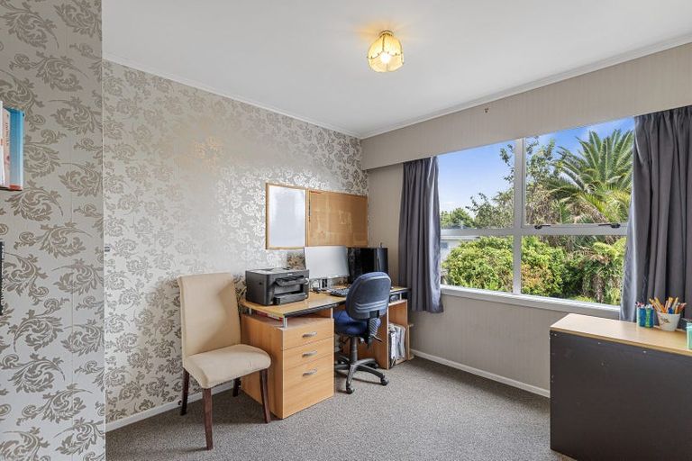 Photo of property in 16 Mount Avenue, Te Aroha, 3320