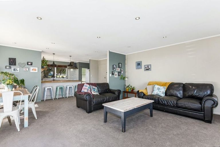 Photo of property in 22 Adventure Drive, Whitby, Porirua, 5024