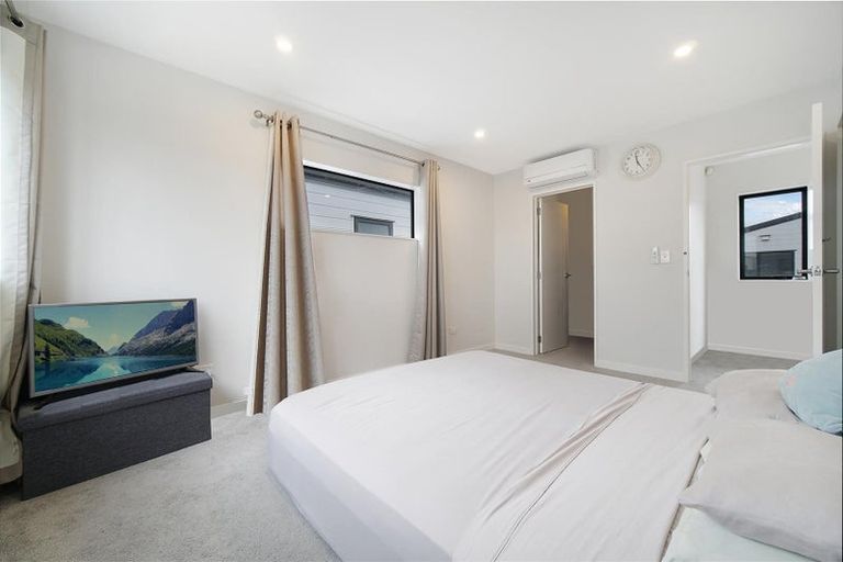 Photo of property in 35 Tumu Road, Papakura, 2110