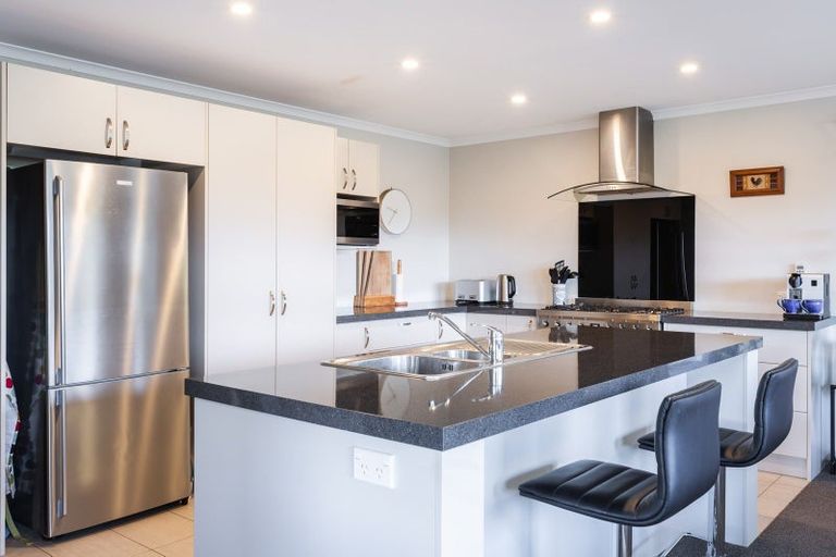 Photo of property in 14 Magazine Road, Mosgiel, 9092