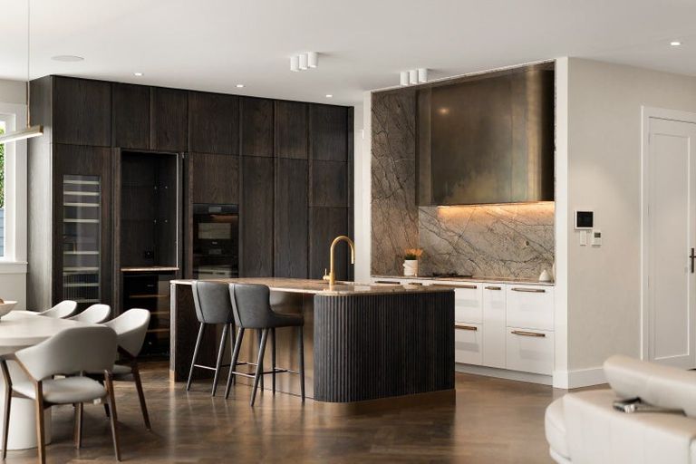 Photo of property in 39 Maungakiekie Avenue, Greenlane, Auckland, 1051