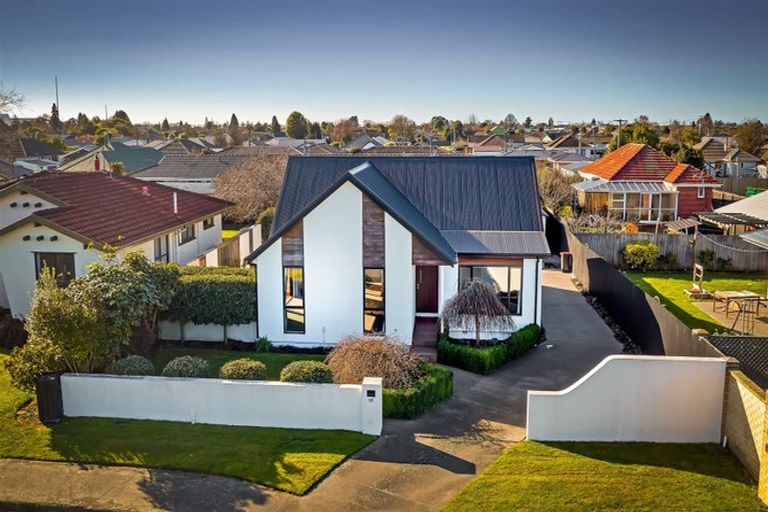 Photo of property in 16 Trevor Street, Hornby, Christchurch, 8042