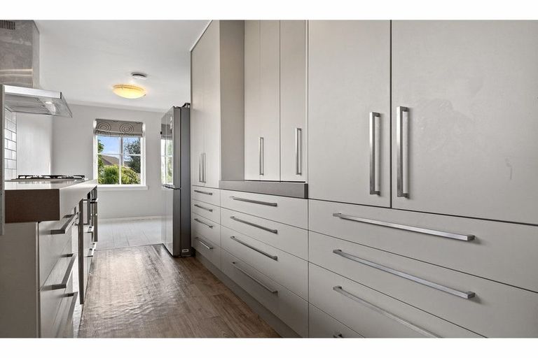 Photo of property in 62 Hargood Street, Woolston, Christchurch, 8062