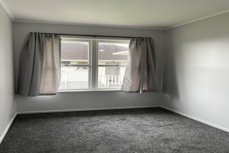 Photo of property in 41 Park Road, Glenfield, Auckland, 0629