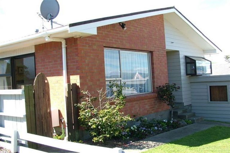 Photo of property in 38b Pope Street, Camborne, Porirua, 5026