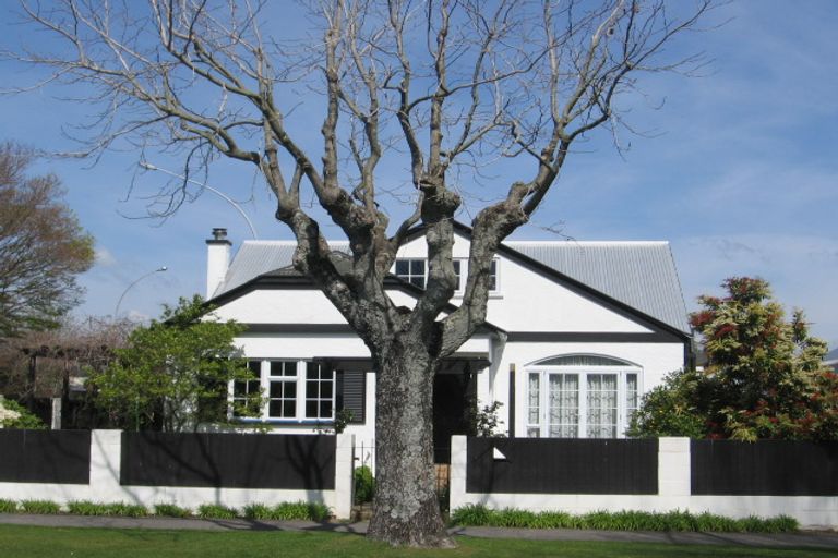 Photo of property in 2 Pretoria Street, Victoria, Rotorua, 3010