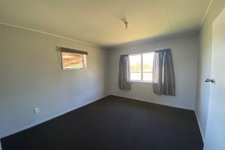 Photo of property in 11b Kilkee Terrace, Flaxmere, Hastings, 4120