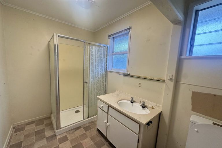 Photo of property in 3 Manapouri Place, Pakuranga Heights, Auckland, 2010