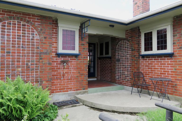 Photo of property in 2 Allnatt Street, Temuka, 7920