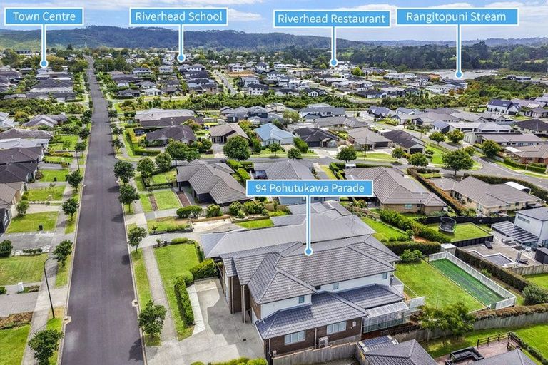 Photo of property in 94 Pohutukawa Parade, Riverhead, 0820