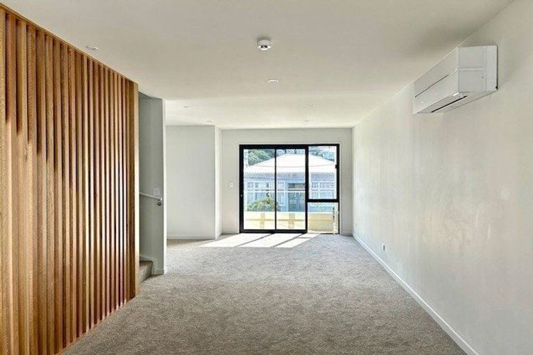 Photo of property in 25d Thompson Street, Mount Cook, Wellington, 6011