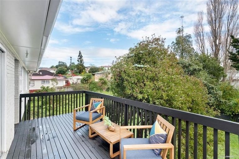 Photo of property in 12 Copley Street, New Lynn, Auckland, 0600