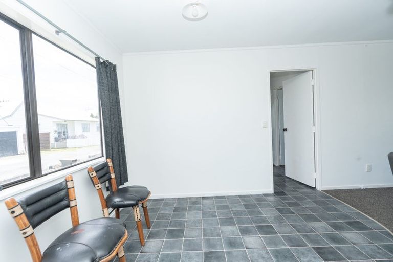 Photo of property in 10c Breckons Avenue, Nawton, Hamilton, 3200