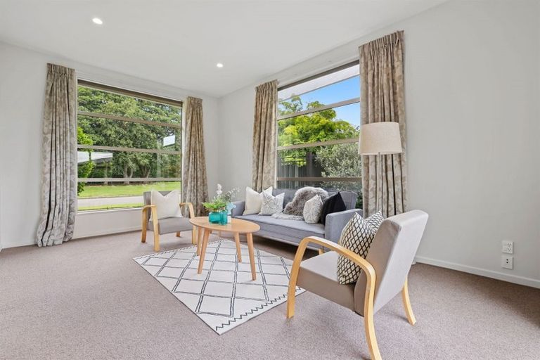 Photo of property in 12 Cyclamen Place, Aidanfield, Christchurch, 8025