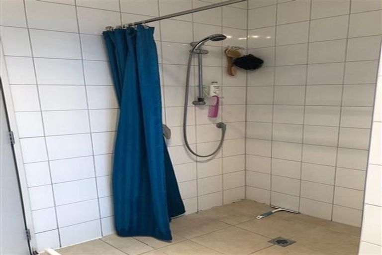 Photo of property in 210b Mcleod Street, Camberley, Hastings, 4120