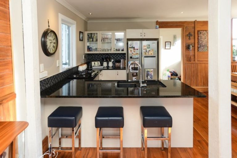 Photo of property in 3 Tamumu Church Road, Otane, Waipawa, 4271