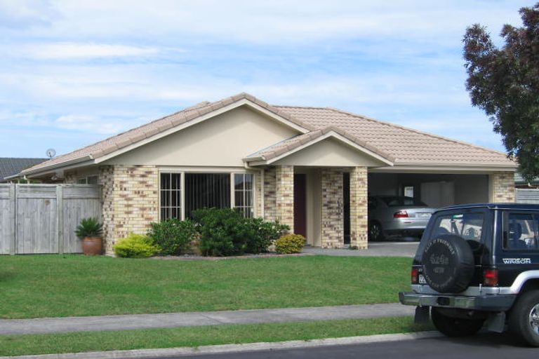 Photo of property in 10 Checkerberry Court, Henderson, Auckland, 0612