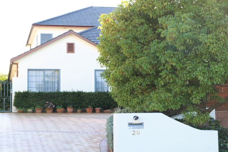 Photo of property in 20 Stevenson Way, Cockle Bay, Auckland, 2014