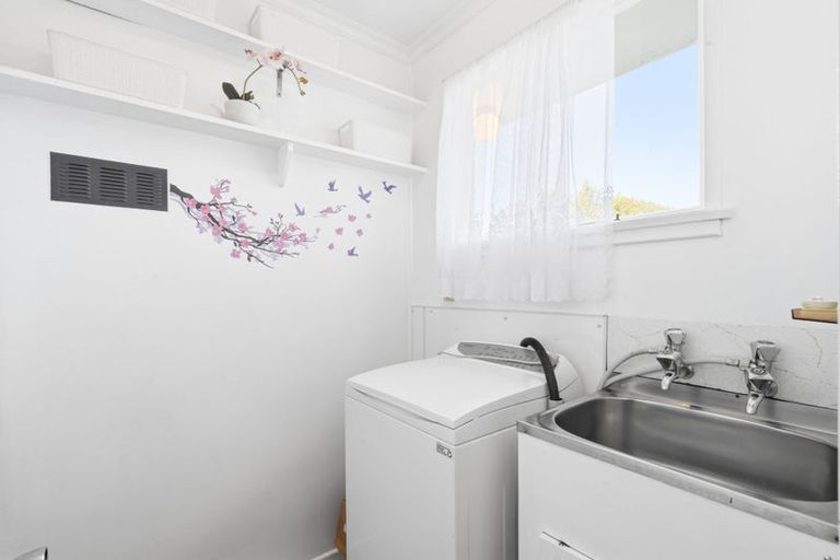 Photo of property in 69 Christina Street, Strathern, Invercargill, 9812