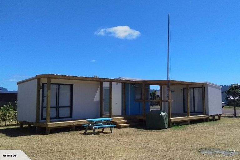 Photo of property in 104 Nikau Close, Matarangi, Whitianga, 3592