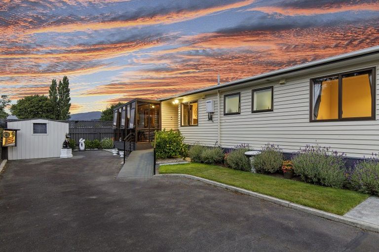 Photo of property in 10a Whitley Avenue, Ebdentown, Upper Hutt, 5018