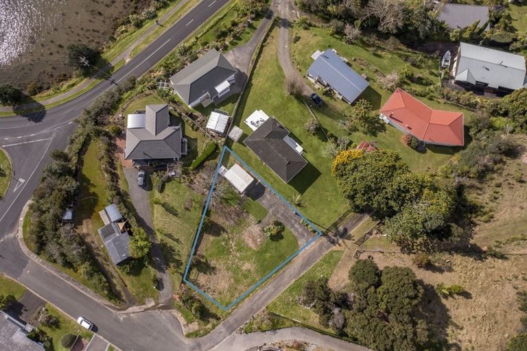 Photo of property in 6 Patton Place, Tairua, 3508