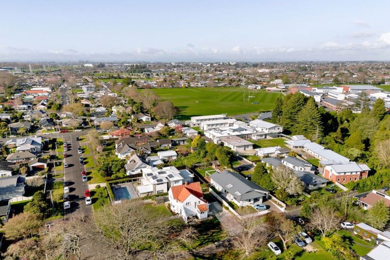 Photo of property in 9 Armagh Street, Hamilton East, Hamilton, 3216