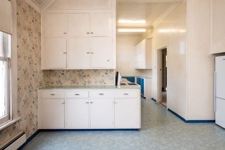 Photo of property in 903 Caroline Road, Mayfair, Hastings, 4122