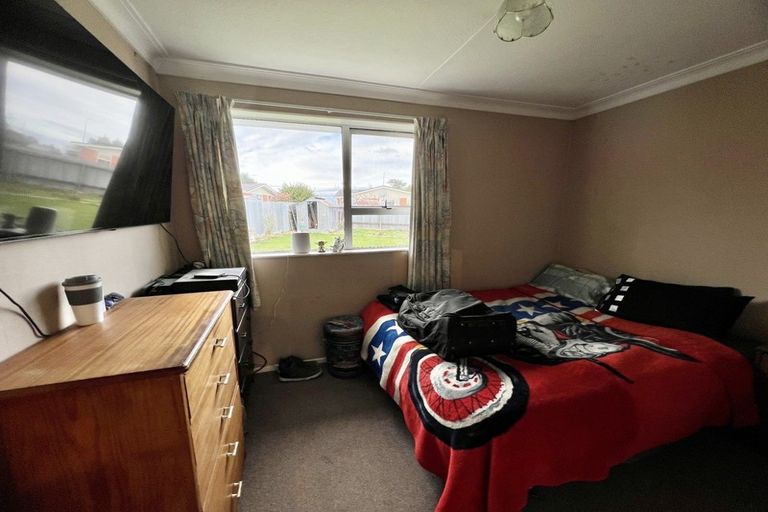 Photo of property in 15 Milford Street, Heidelberg, Invercargill, 9812