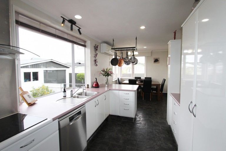 Photo of property in 14a Dawson Street, Pahiatua, 4910