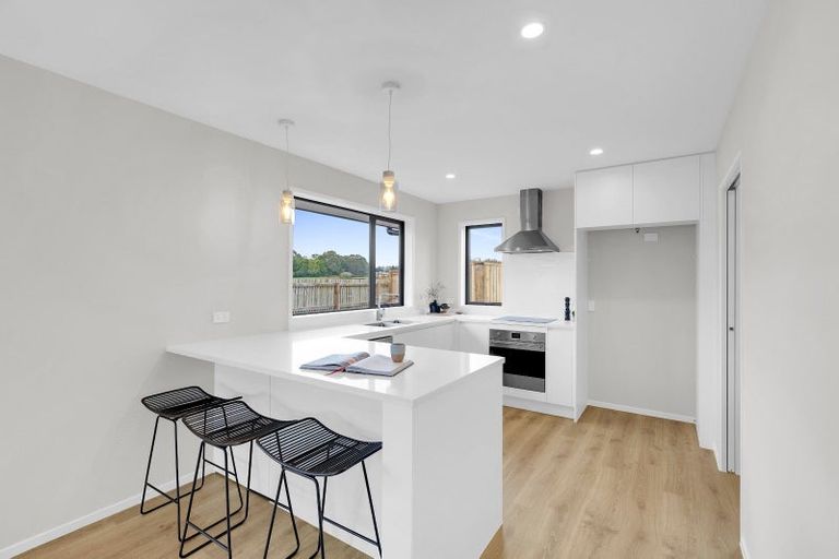 Photo of property in 19b Silverwood Lane, Leamington, Cambridge, 3495