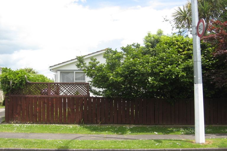 Photo of property in 118 Rowandale Avenue, Manurewa, Auckland, 2102