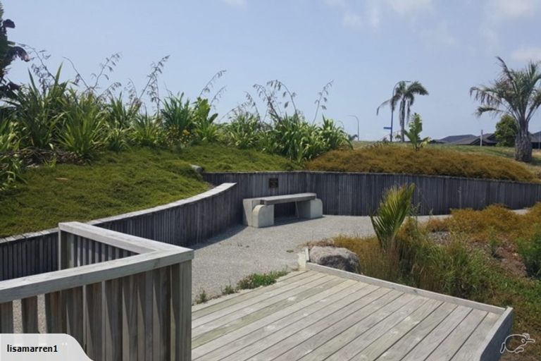 Photo of property in 5 Forstera Way, Papamoa Beach, Papamoa, 3118