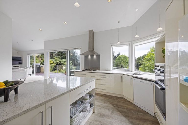 Photo of property in 15 Shortland Street, Lower Vogeltown, New Plymouth, 4310