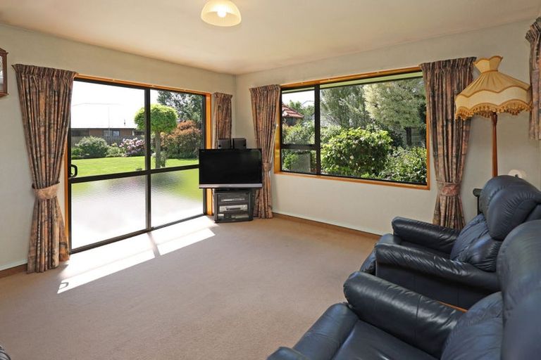 Photo of property in 8 Dove Place, Holmes Hill, Oamaru, 9401