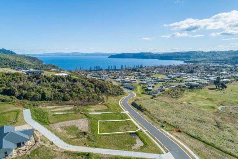 Photo of property in 30 Kittyhawk Drive, Kinloch, Taupo, 3377