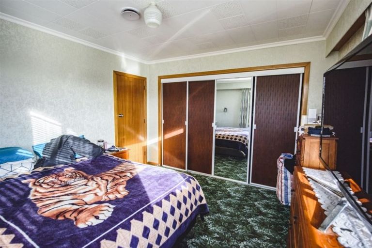 Photo of property in 39 Lowestoft Street, Balclutha, 9230