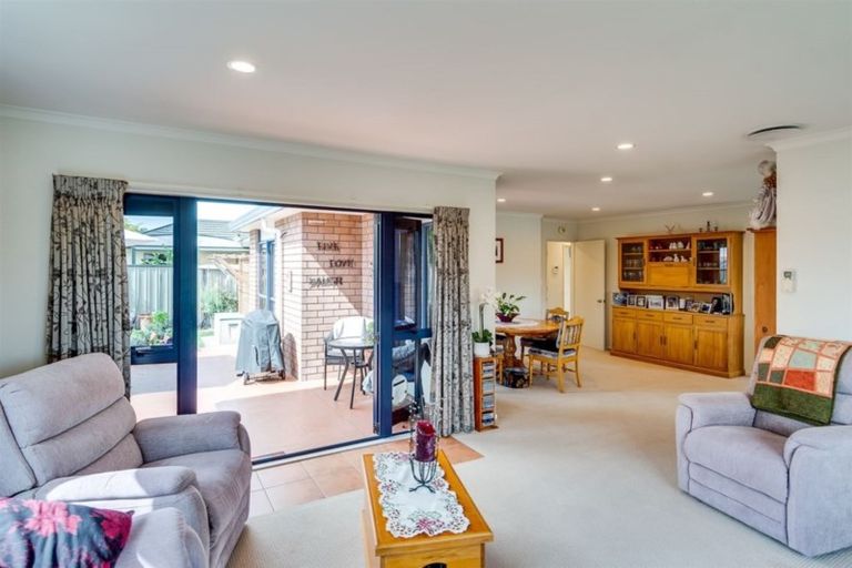 Photo of property in 120 Ascot Avenue, Taradale, Napier, 4112