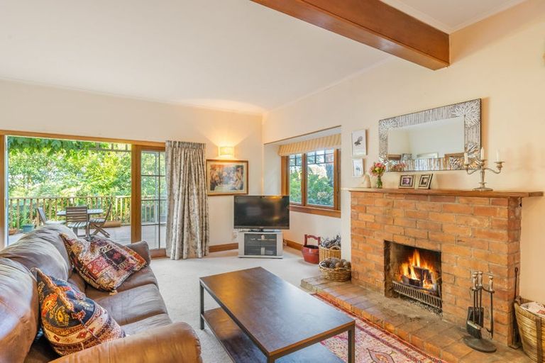 Photo of property in 27 Kotari Road, Days Bay, Lower Hutt, 5013