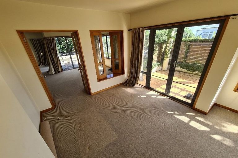 Photo of property in 72 Orakei Road, Remuera, Auckland, 1050