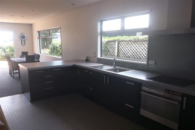 Photo of property in 292 Devon Street West, New Plymouth, 4310