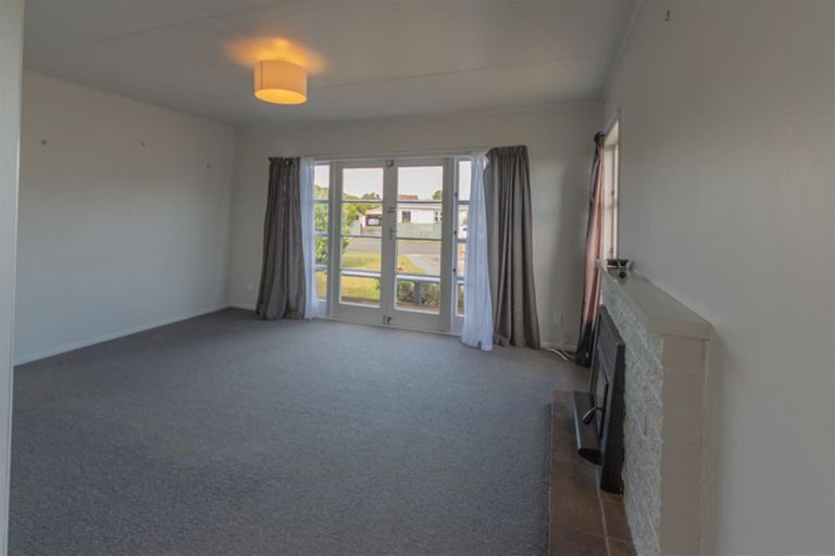 Photo of property in 13 Braemar Street, Levin, 5510