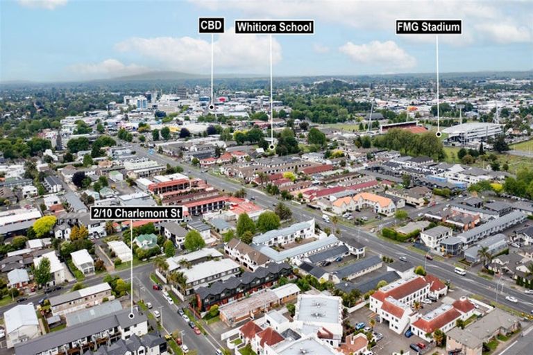 Photo of property in 2/10 Charlemont Street, Whitiora, Hamilton, 3200