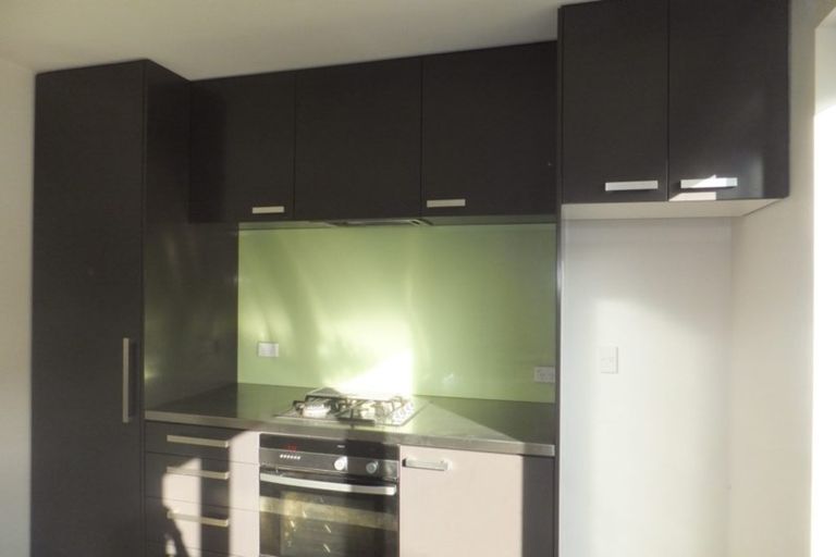 Photo of property in 20 Heywood Terrace, Richmond, Christchurch, 8013